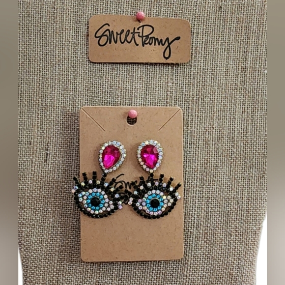 Accessories - Rhinestone Eye Earrings